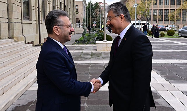 Osmaniye Valisi Yılmaz ve Eskişehir Valisi Aksoy bir araya geldi!