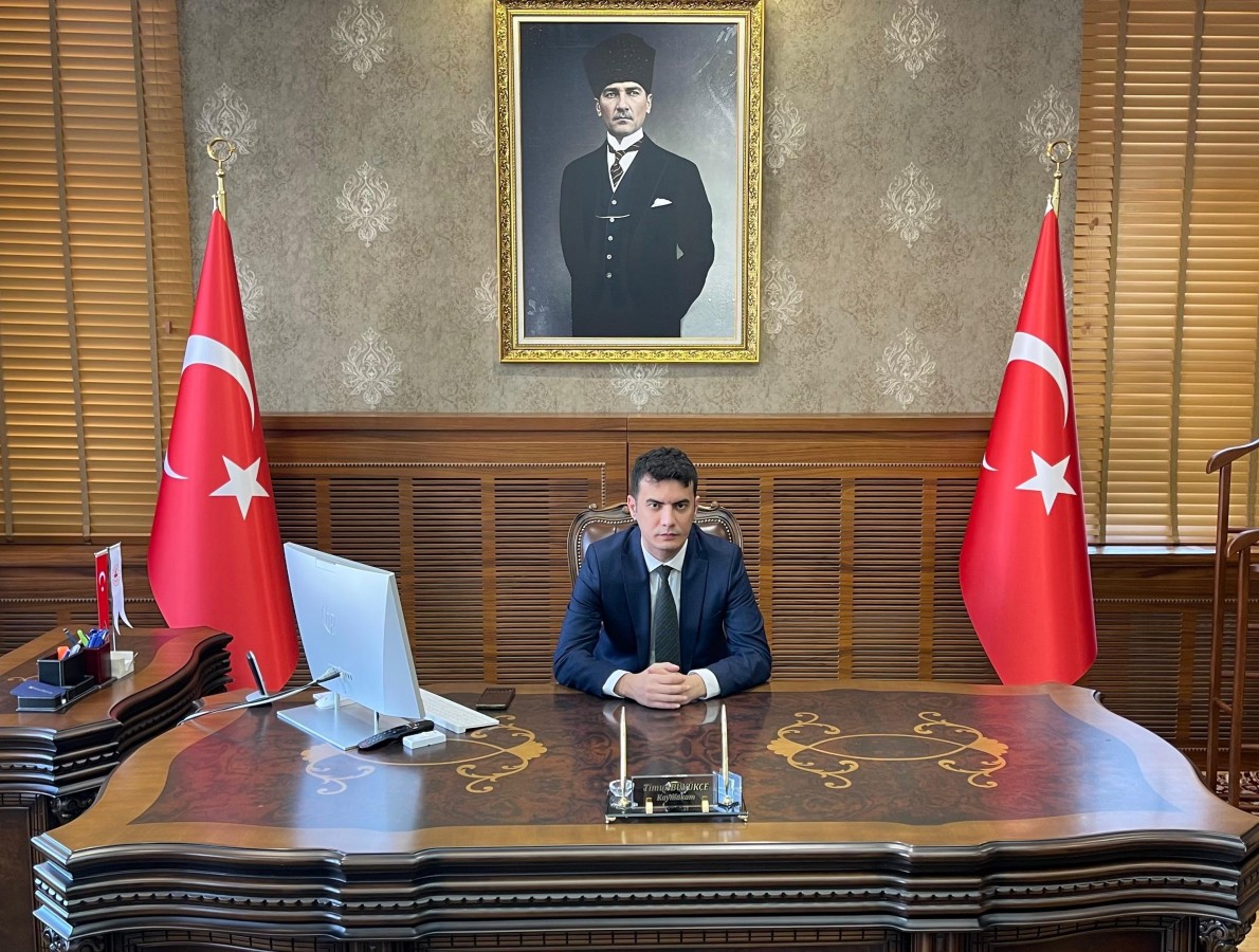Timur Büyükçe