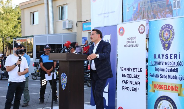 Vali emniyetin bahçesinde yemin etti: Kayseri'de uyuşturucunun kökünü kazıyacağız