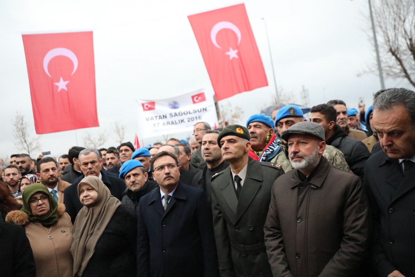 "Buradan haykırıyoruz; bu milleti bölemeyeceksiniz"