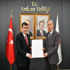 42 yıllık mülki idare amiri emekli oldu