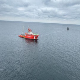 Batan gemideki mürettebatı arama çalışmaları sürüyor