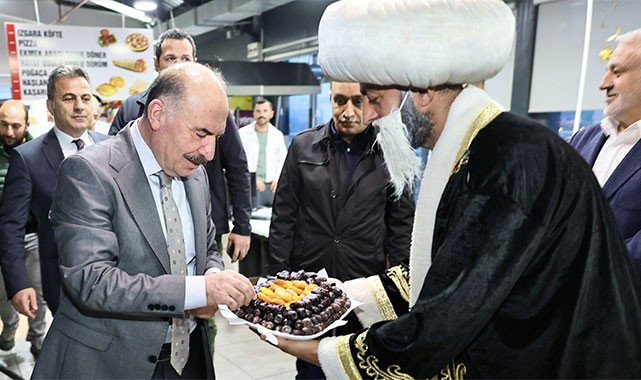 Vali Çalgan'dan gençlere zaman dersi: Hayat hızla akıp geçiyor!