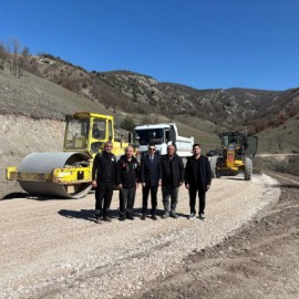 Kaymakam Demirgül, köy halkının taleplerini dinledi