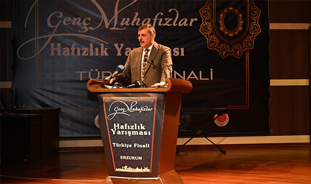 Vali Çiftçi genç hafızlara seslendi: Hafız olmak birkaç yıllık bir gayret, hafız kalmak ömür boyu o emaneti taşımaktır;
