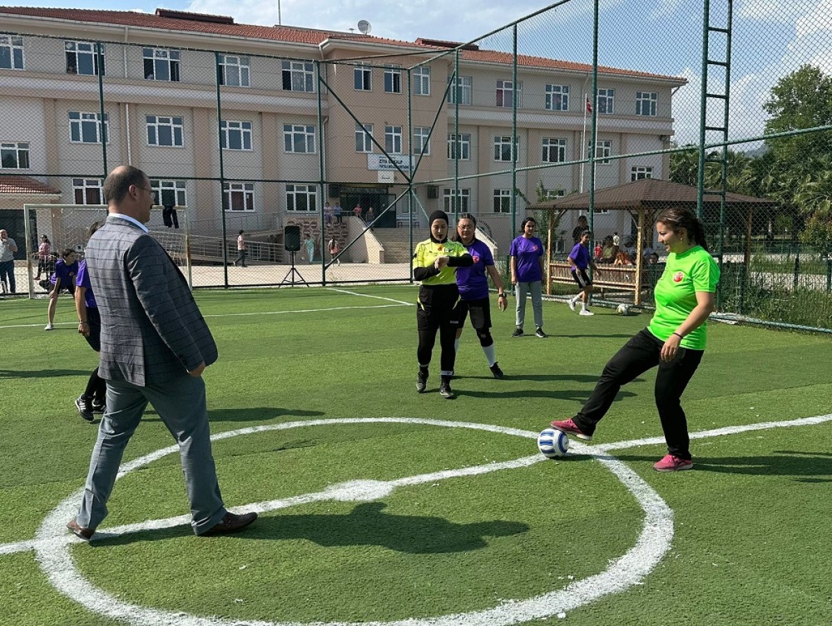 “Sahalarda biz de varız!”;