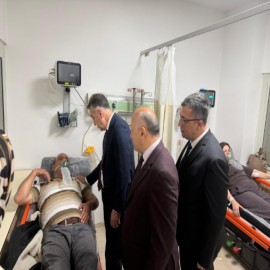 Vali Çağatay, hastanede tedavi gören şehit ailelerini yalnız bırakmadı