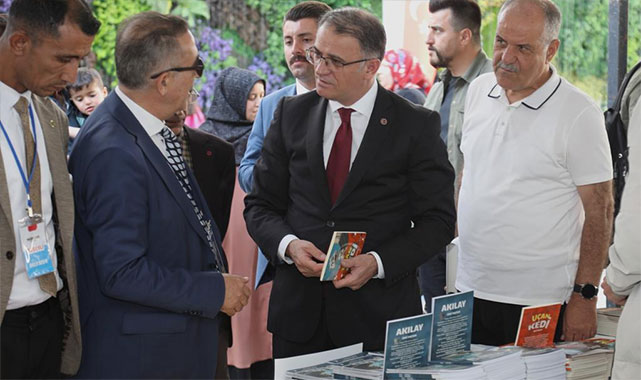 ''Çocukların kitap okumasını çok önemsiyoruz'';