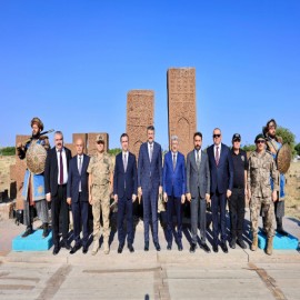 Malazgirt Zaferi'nin 955. Yıl Dönümü etkinlikleri için Ahlat'ta güvenlik zirvesi