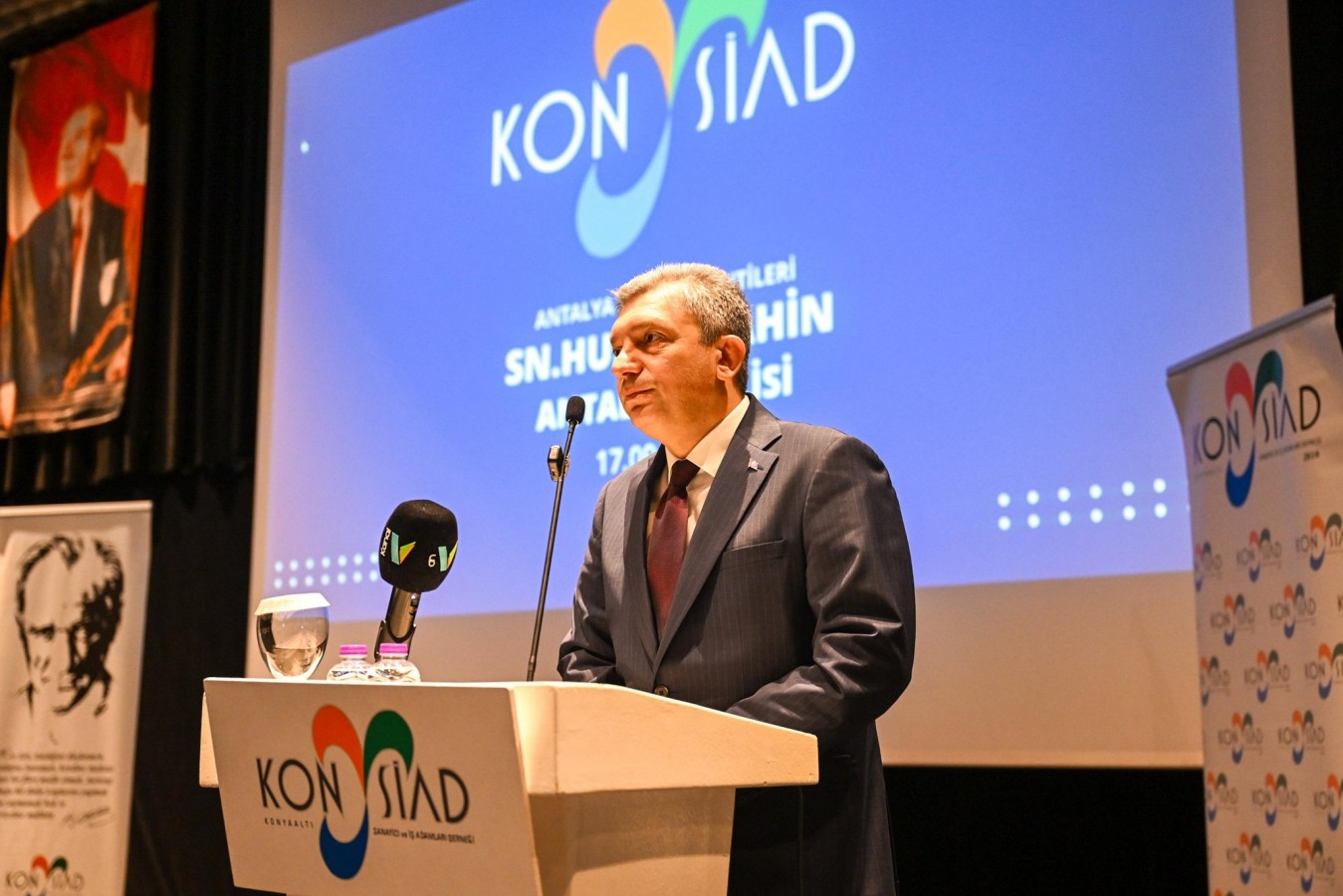 "Antalya’nın kalkınma yolculuğunda Konyaaltı, güçlü bir lokomotif";