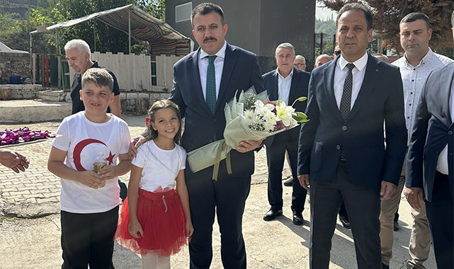 ''Çocuklarımızın en iyi şekilde yetişmesi için tüm imkanlarımızla yanlarında olacağız'';
