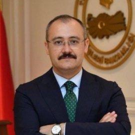Dr. Mehmet MUT