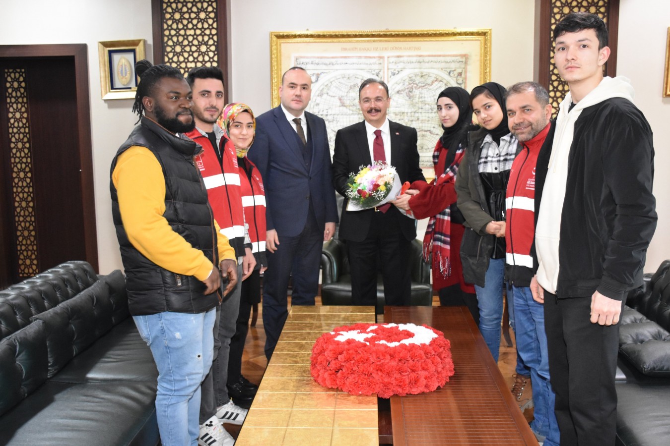 "Türk milleti, mazlumlara her zaman kapılarını açtı";