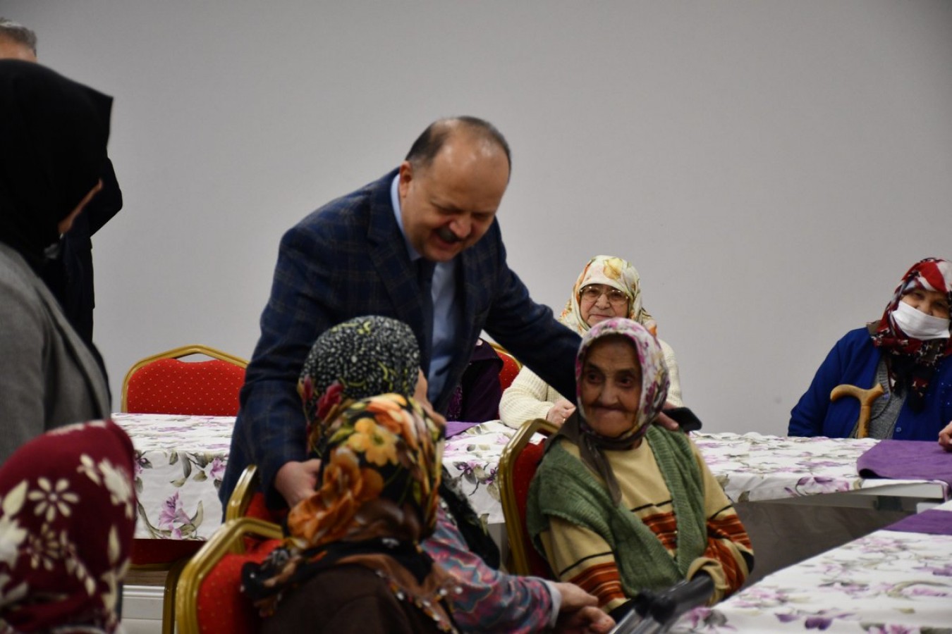 "Büyüklerimize her zaman minnettarız";