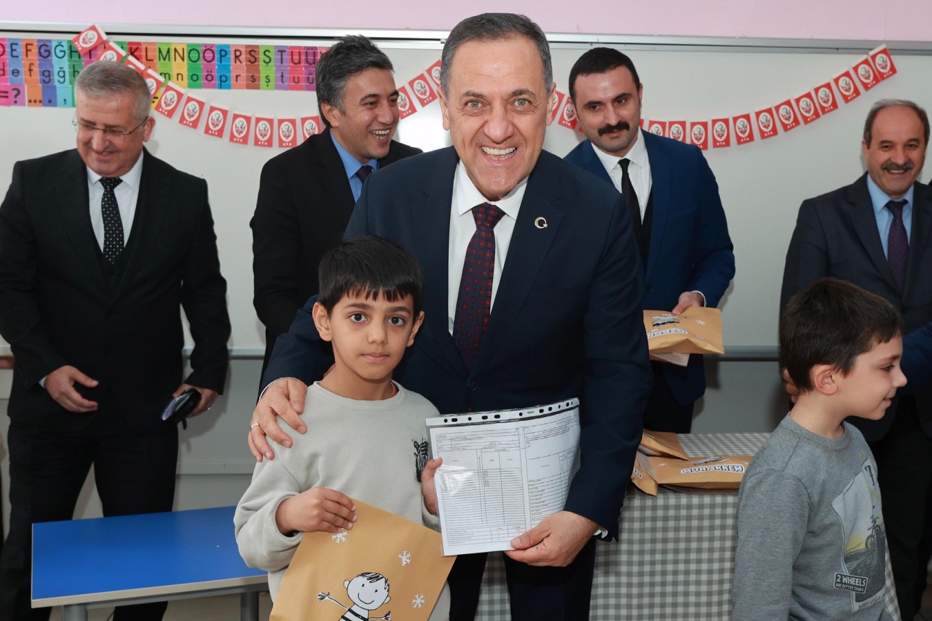 "Şimdi dinlenme ve kitap okuma zamanı";