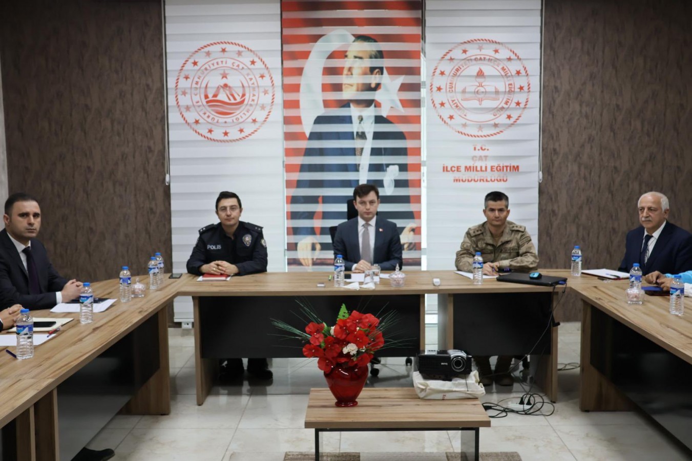 "Kamu hizmetinde kalite artırılmalı";