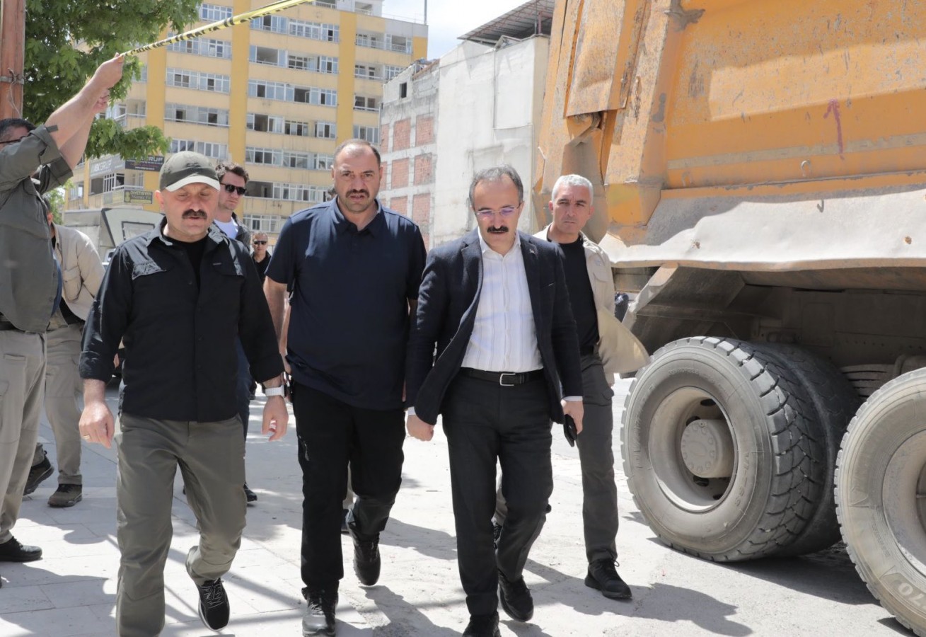Çetin Oktay KALDIRIM