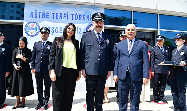 ''Emniyet teşkilatı kendi içinde bir ordu düzenindedir'';