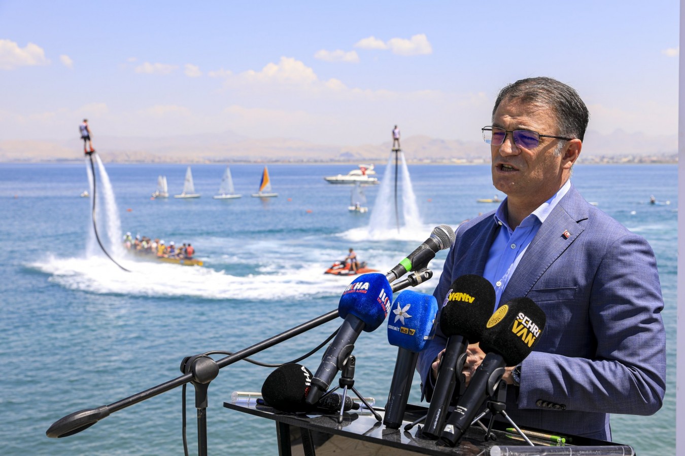 Van Denizi'nde Su Sporları Festivali