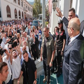 Emniyet Genel Müdürlüğüne atanan Vali Demirtaş, Bursa'ya veda etti
