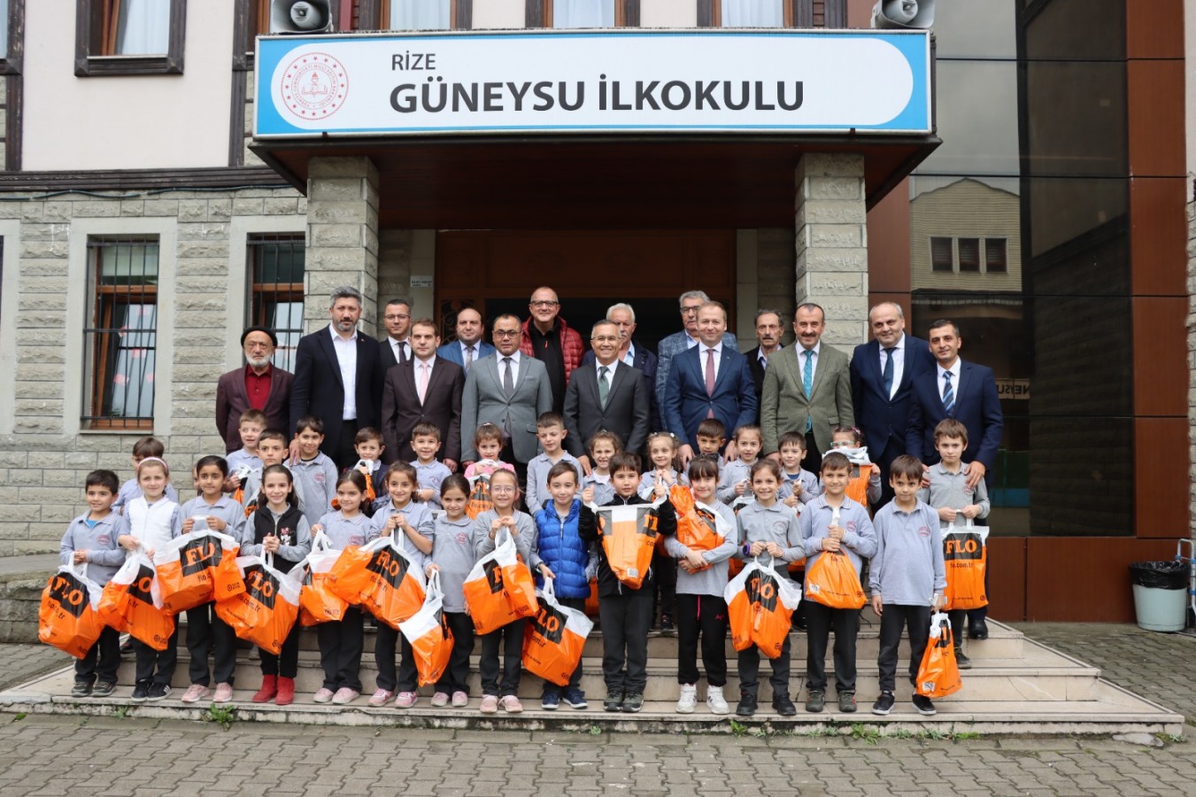 Muhammed İkbal YELEK