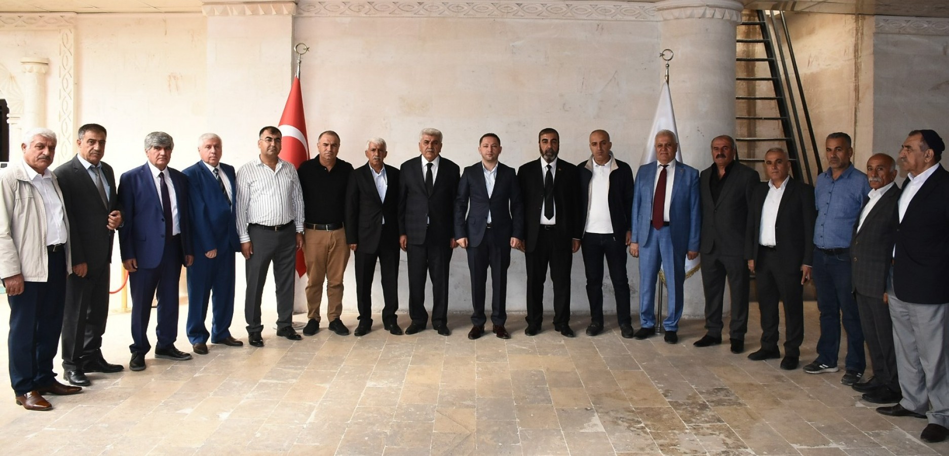 ‘Muhtarlar demokrasinin temel taşı’;