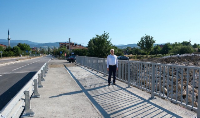 Bolu'daki 4 şeritli köprü trafiğe açıldı