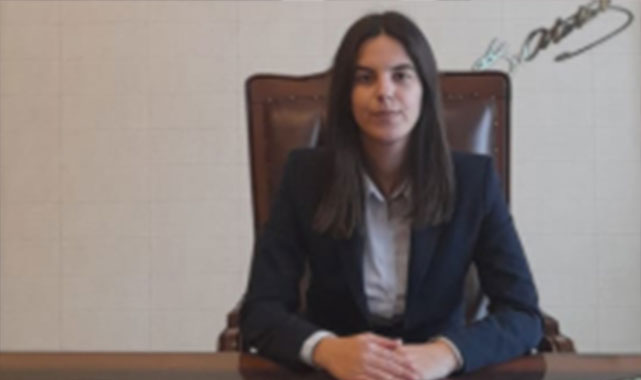Gizem KARLICA;