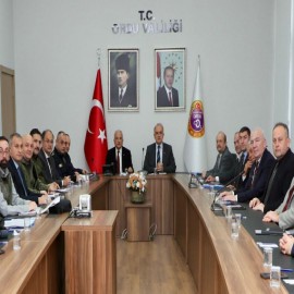 "Sahipsiz sokak hayvanları konusunu ilimizin gündeminden çıkarmalıyız"