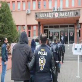 Sosyal medya üzerinden 8 milyonluk vurgun