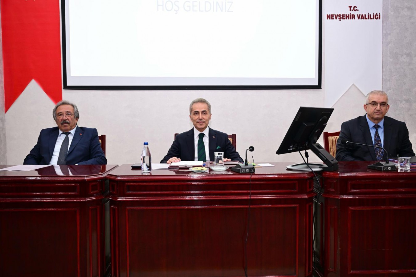 Vali Kök, oy birliğiyle başkanlığa getirildi