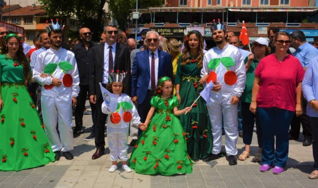 37. Lapseki Kiraz Festivali başladı