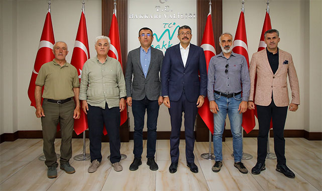 Hakkari buzul gölleri ve zirveleriyle spor turizmine göz kırpıyor;