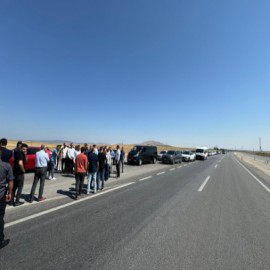 Kaymakamı konvoy ve alkışlar eşliğinde uğurlandılar