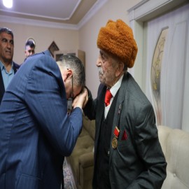 "Bereket büyüklerimizdedir"