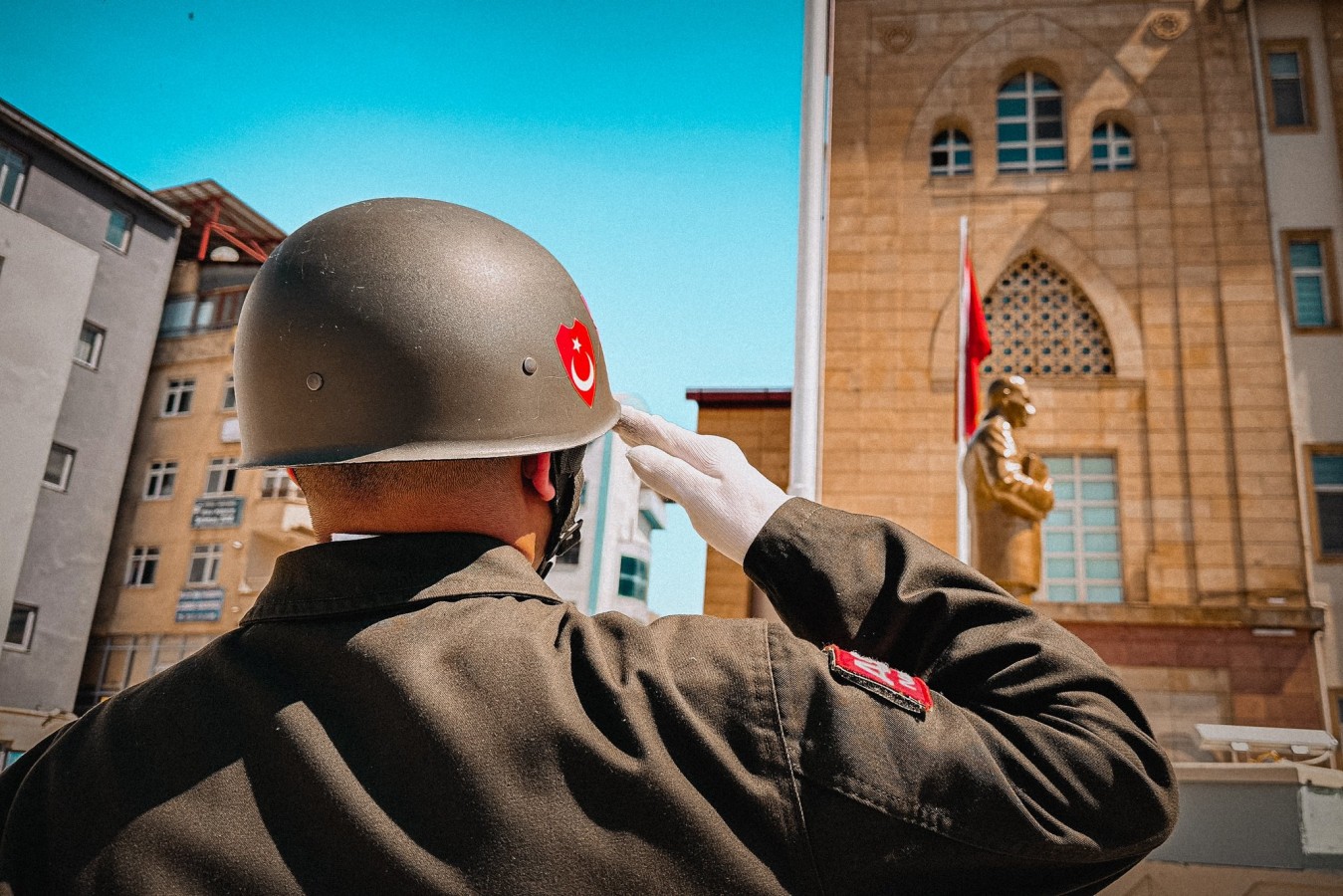 Hakkari’nin gurur günü kutlandı;