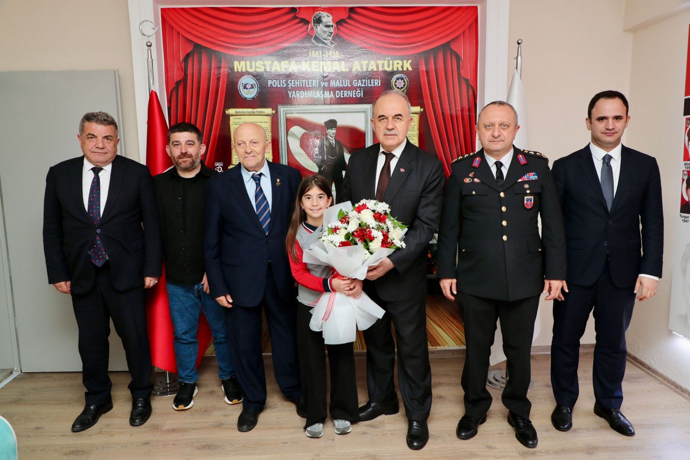 Vali Erol’dan Altınordu’da anlamlı bayram mesaisi