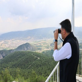 Vali Aygöl, "Havalar çok sıcak" dedi ve uyardı