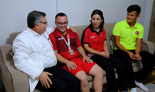 Vali Özarslan'dan Sinop’un gururu özel sporculara tebrik;