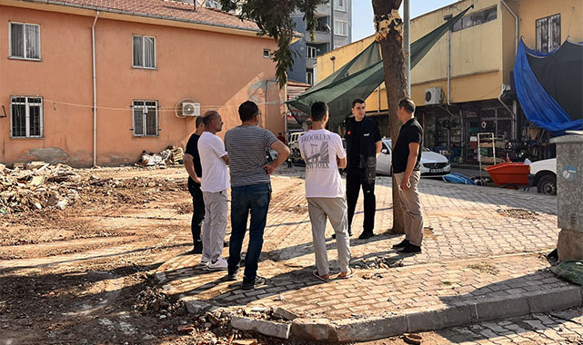 Sındırgı'da deprem yaraları sarılıyor;