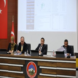 “Yatırımlar vatandaşların ihtiyaçlarına cevap vermeli”