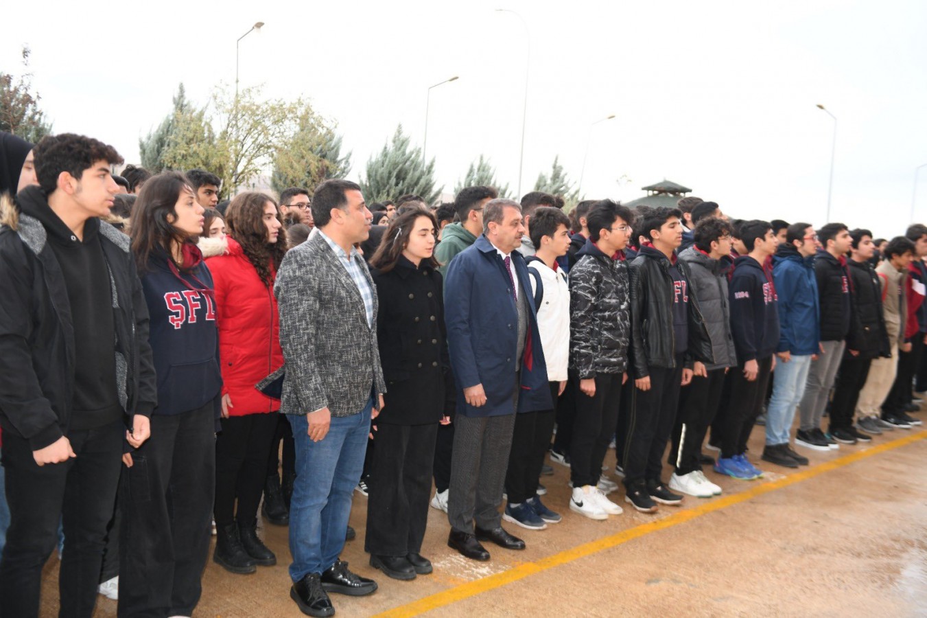 Habersiz okul ziyareti;