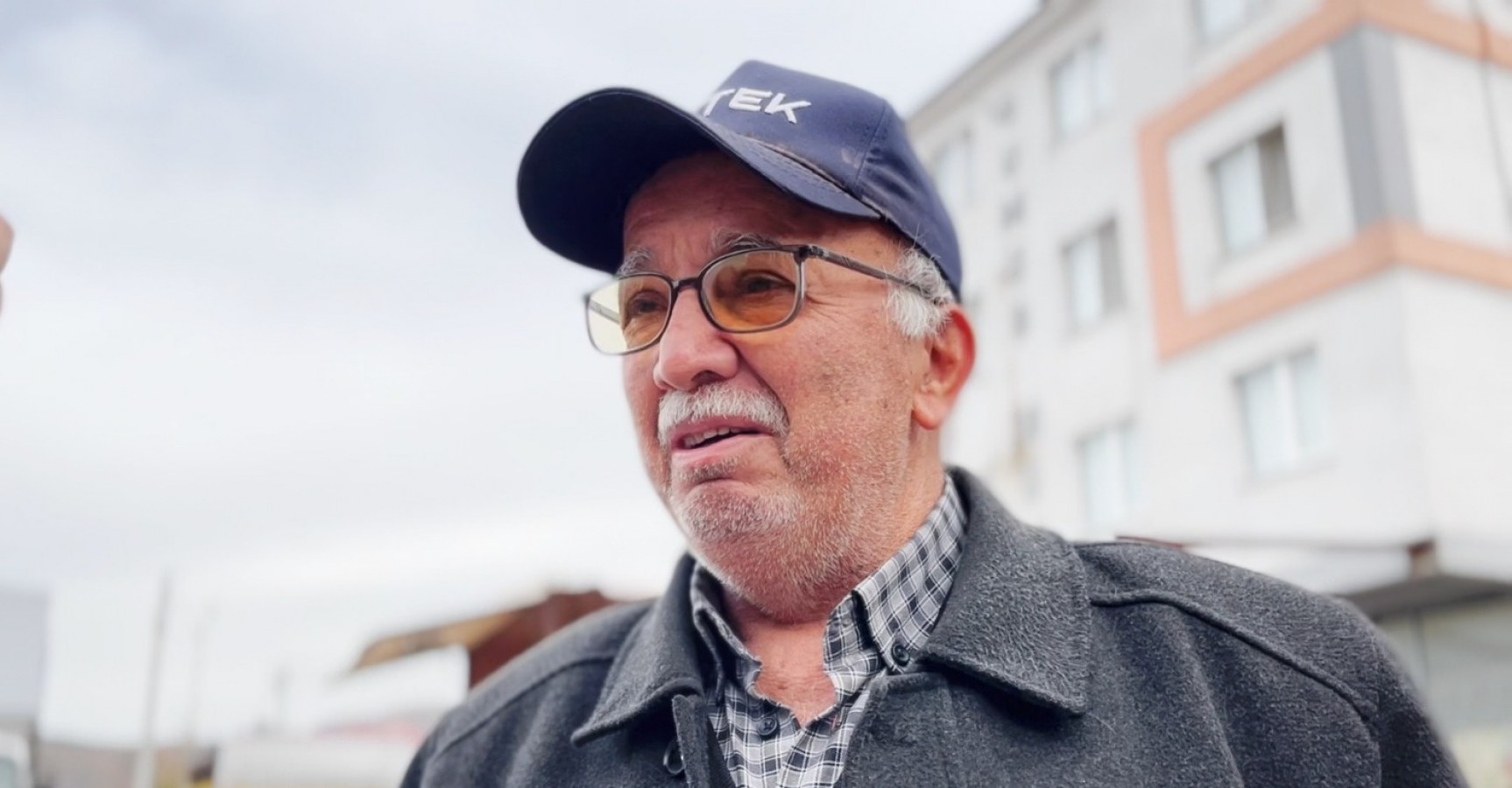 Düzce halkı öğretmenlerine minnetini gösterdi;