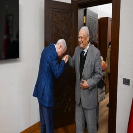 "Kıymetli büyüklerimiz, toplumumuzun hafızasıdır"