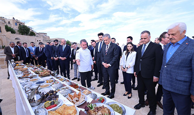 Mardin'in lezzetleri geleceğe taşınıyor: ''Bizler de bu kıymetli yemekleri gelecek nesillere aktaracağız'';