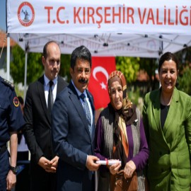 Köyüne dönmek isteyenlere tapu desteği