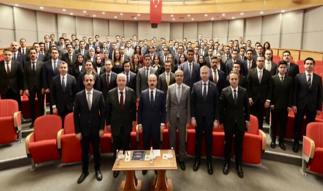 Bakan Yardımcısı Turan, kaymakam adaylarına tecrübelerini anlattı