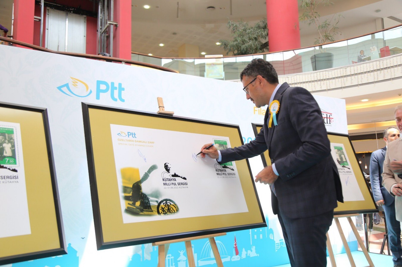 100. yıla özel Millî Pul Sergisi;