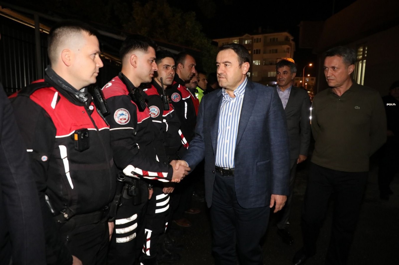 "Kahramanlarımızla gurur duyuyoruz";