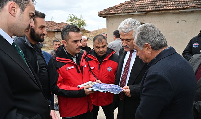 Vali Makas, köy yollarını denetledi